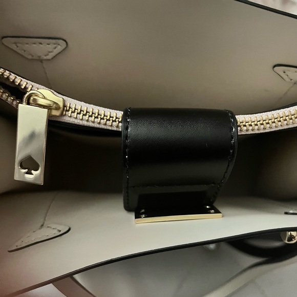 Kate Spade Arbour Hill Elodie Black Pebble Crossbody Bag - Picture 4 of 14